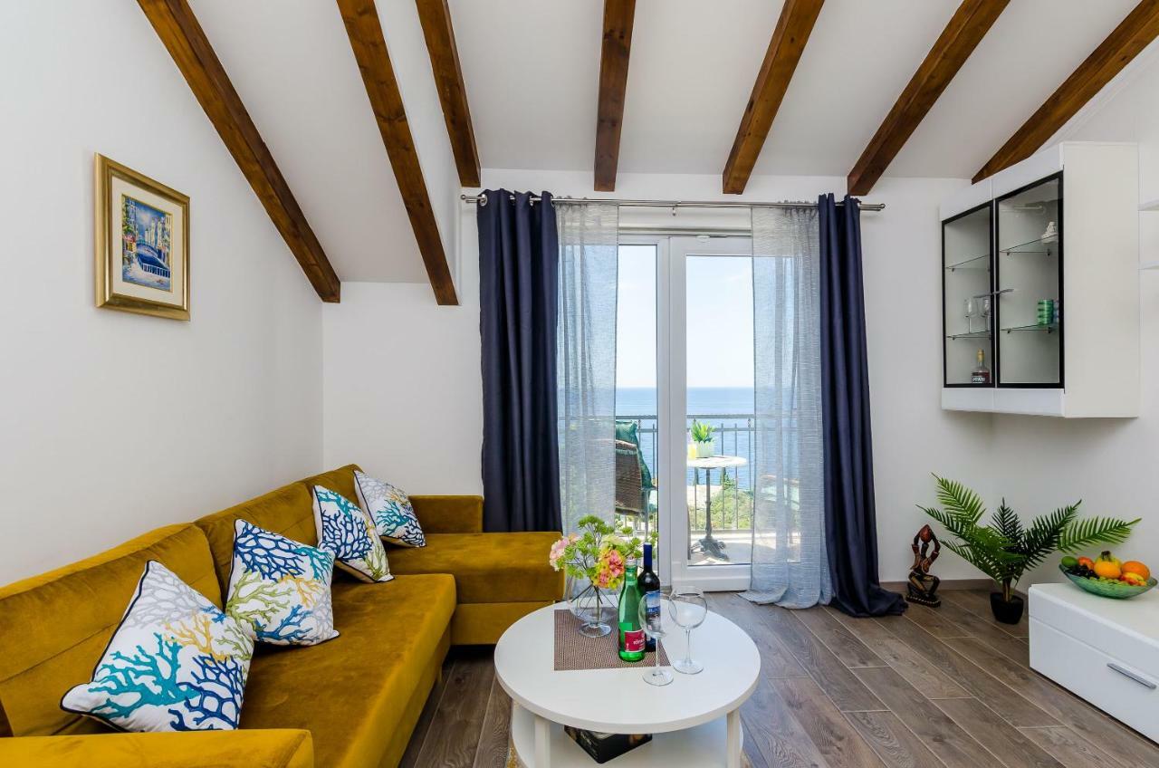 King Suite Mlini Exterior photo